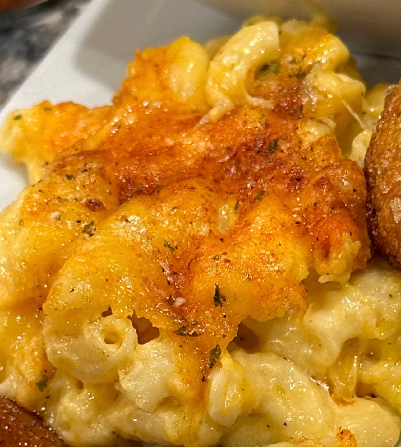 BAKED MAC & CHEESE